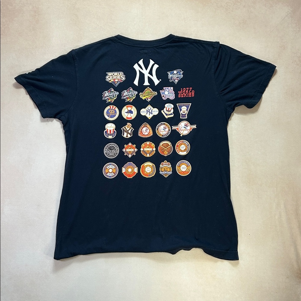 New york Yankees champions shirt